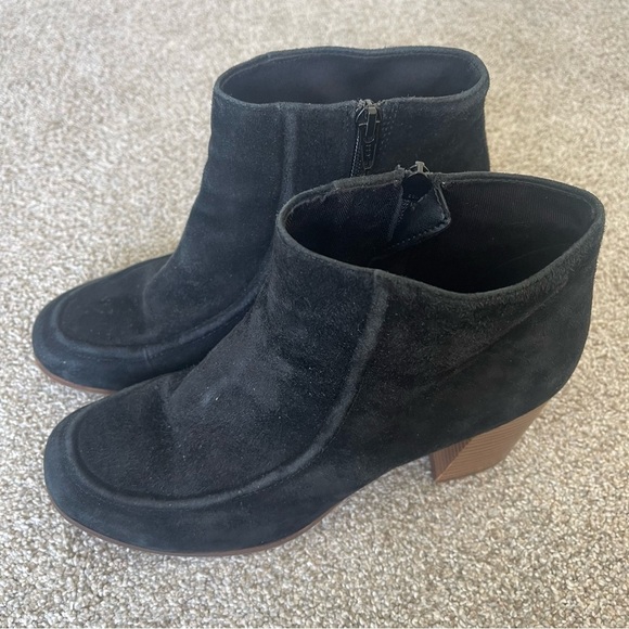Vagabond Black Suede Leather Ankle Boots 40 Stacked Wood Block Heel Zipper Close - Picture 2 of 7